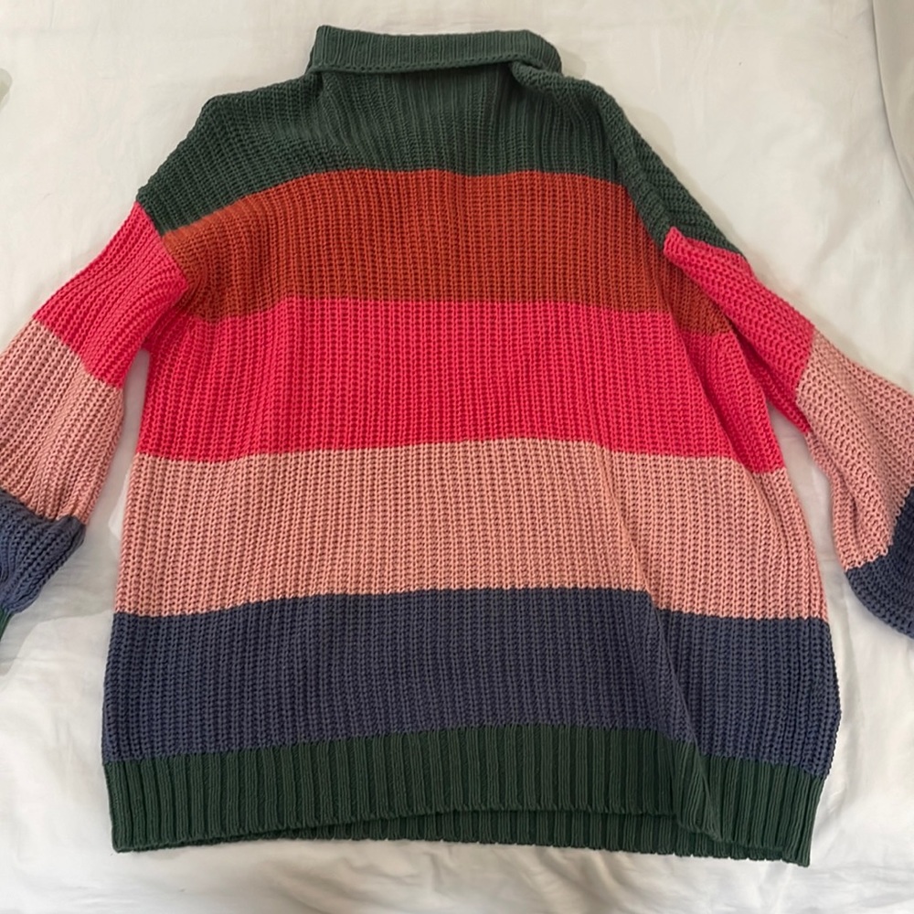 American eagle sweater